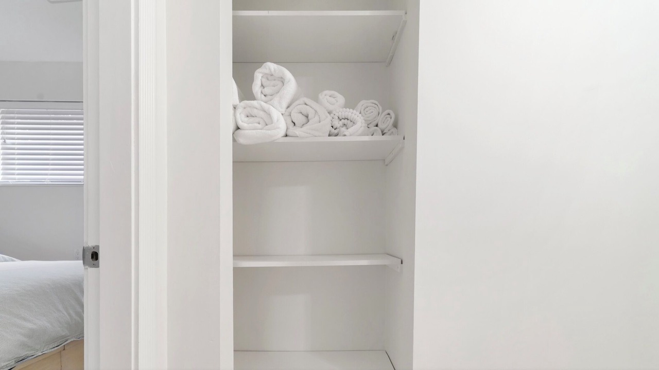 Photo of Bedroom in Delta