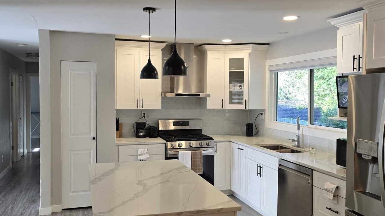 Photo of Kitchen in Maple Ridge