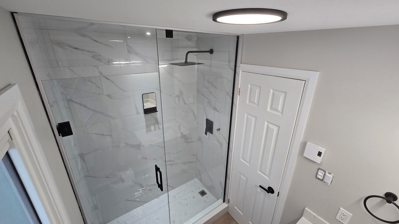 Photo of Bathroom in Wasaga Beach