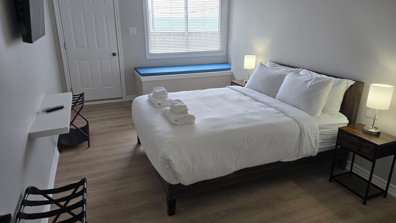 Photo of Bedroom in Wasaga Beach