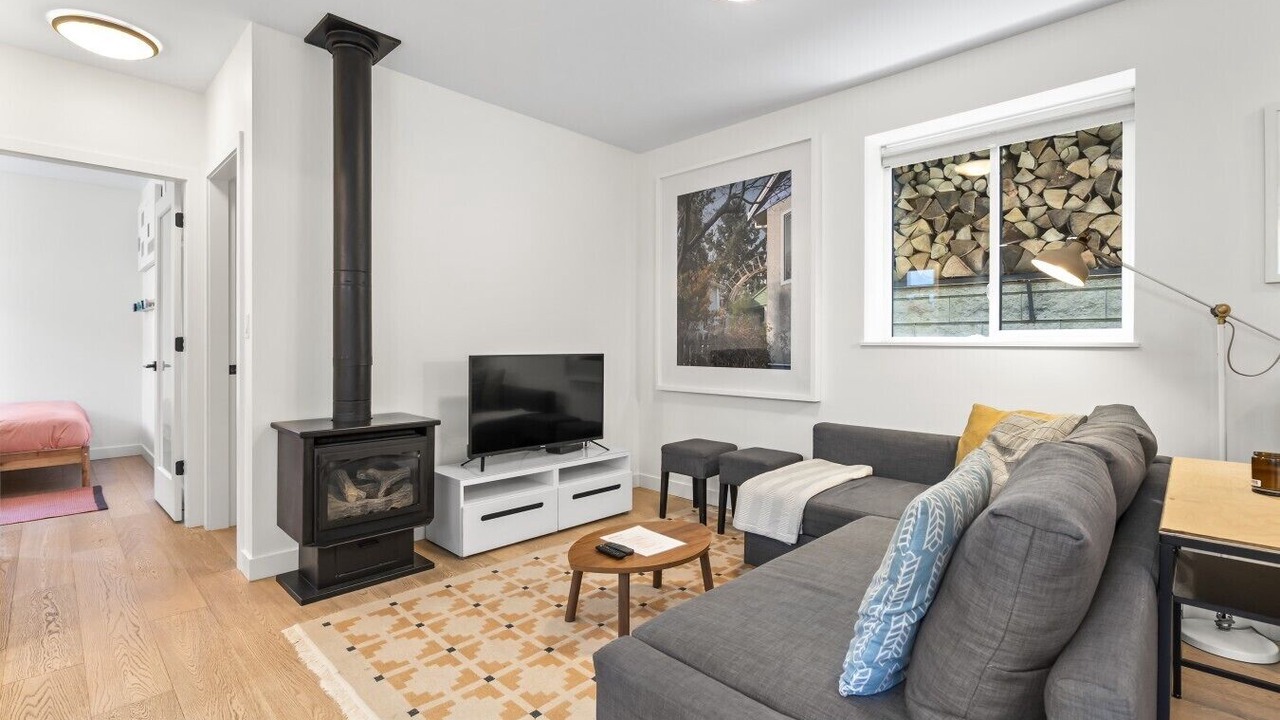 Photo of Bedroom in Grandview-Woodland