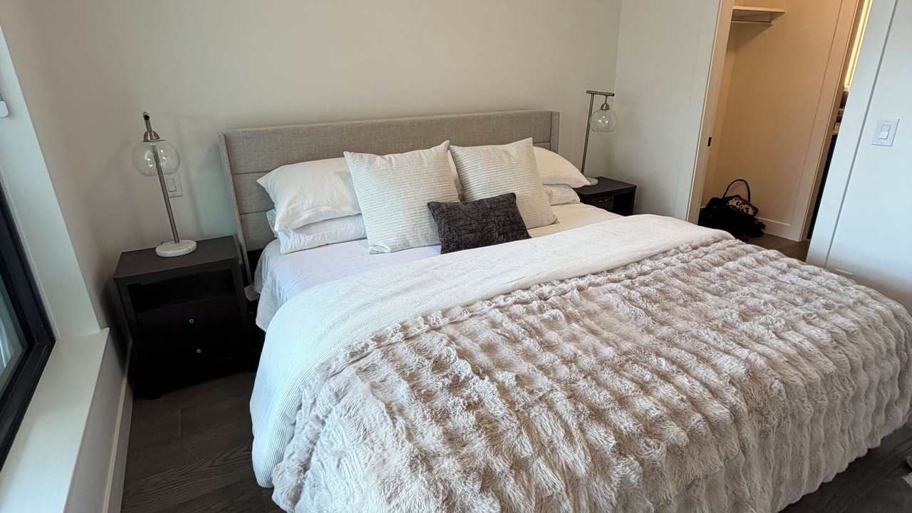 Photo of Bedroom in South Pandosy