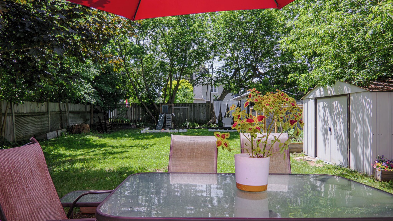 Photo of Outdoor in Belleville