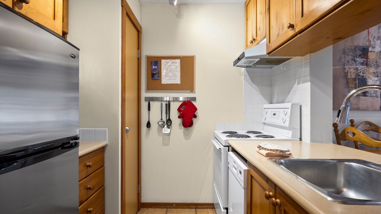Photo of Kitchen in Sun Peaks