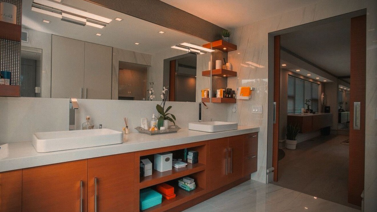 Photo of Bathroom in Tuxedo