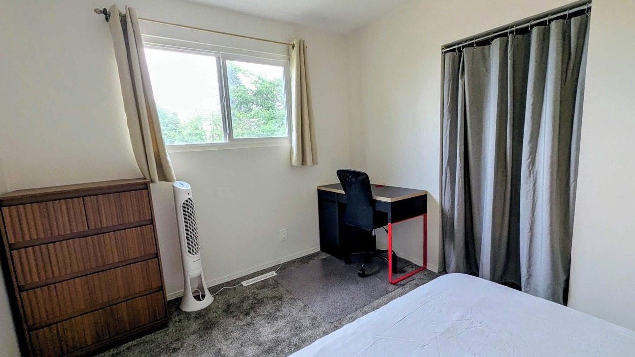 Photo of Bedroom in Red Deer