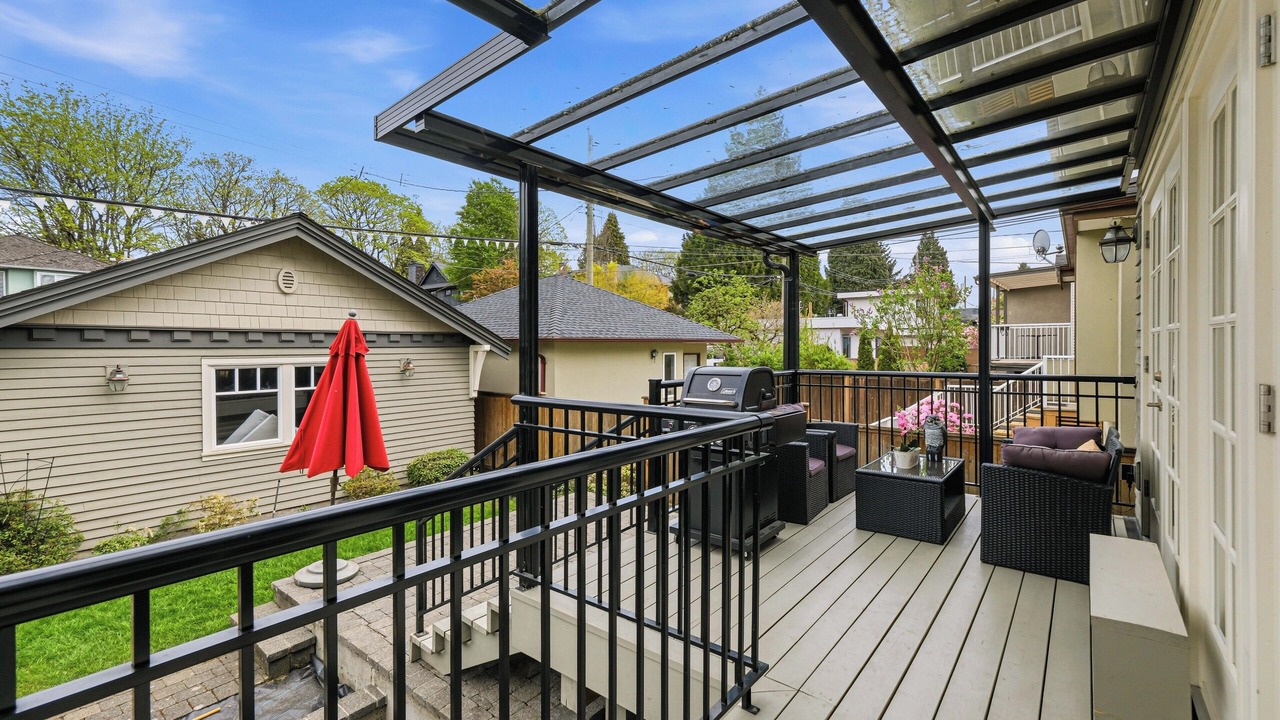 Photo of Patio Balcony in West Side