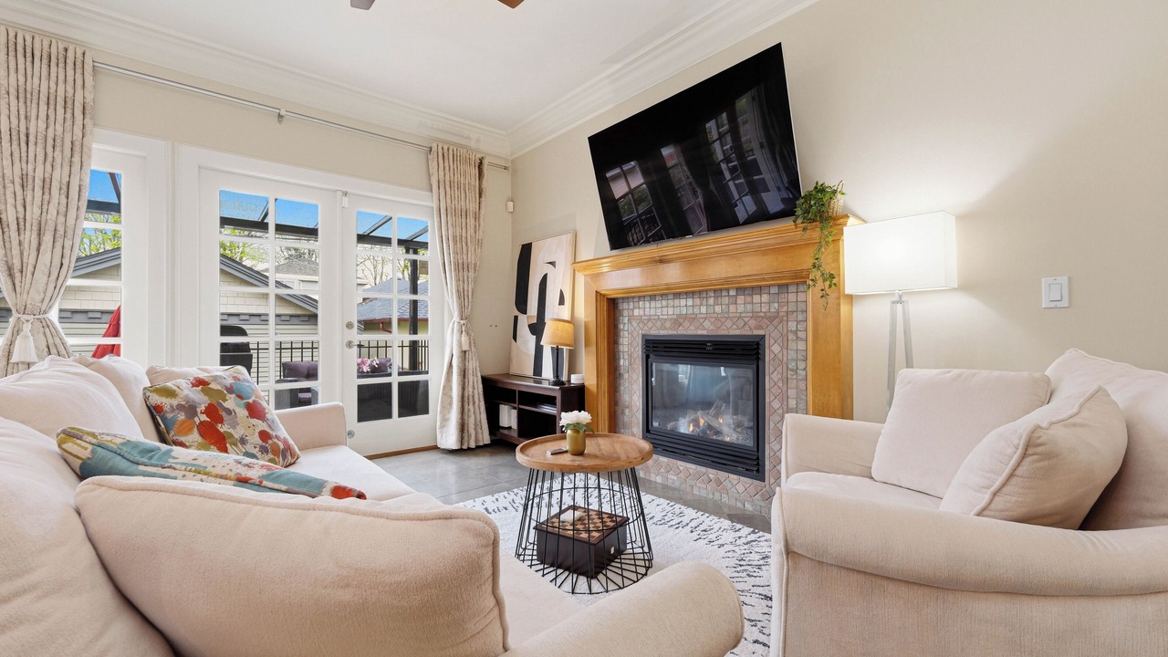 Photo of Livingroom in West Side