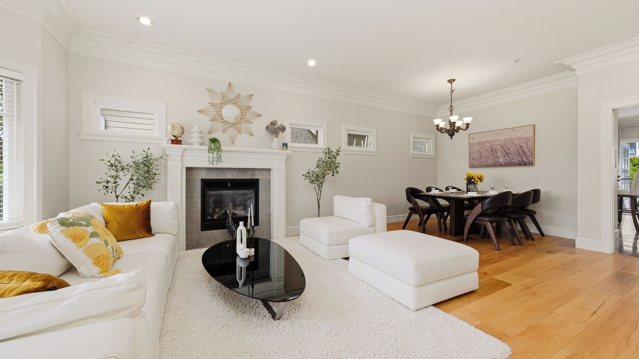 Photo of Livingroom in West Side