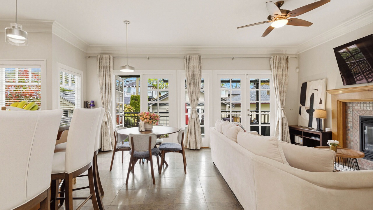 Photo of Livingroom in West Side
