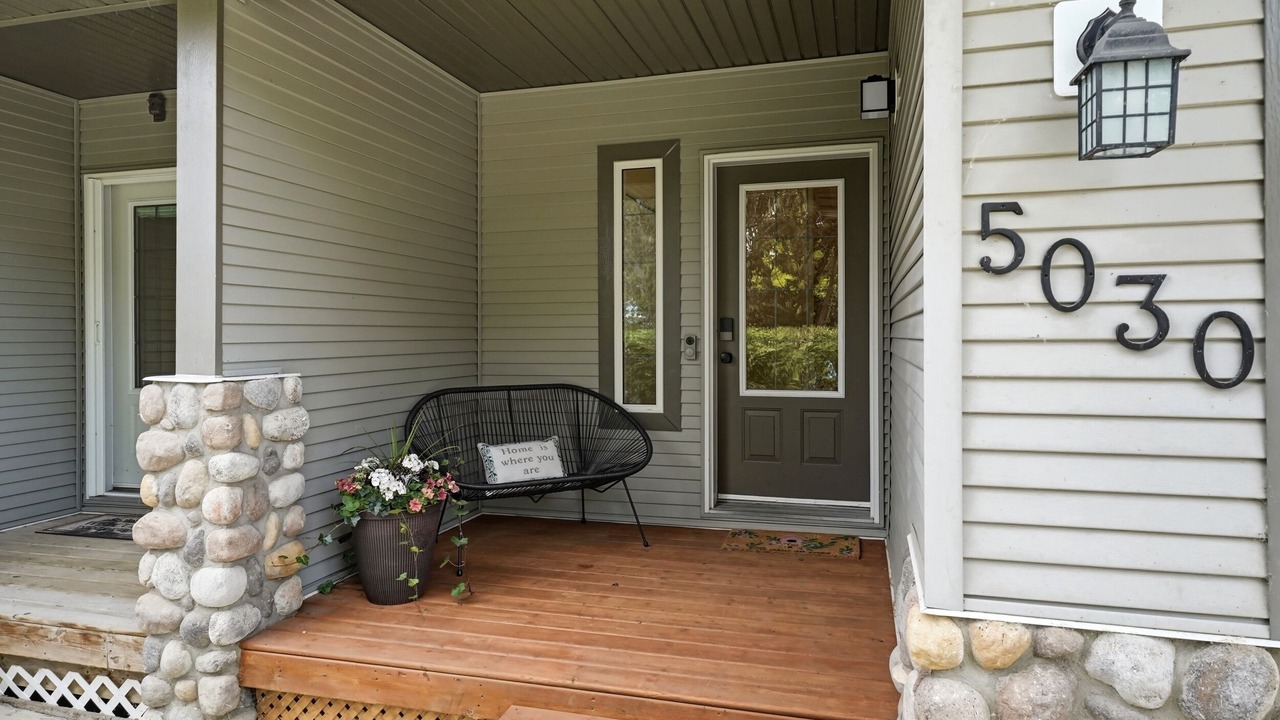 Photo of Outdoor in Markerville