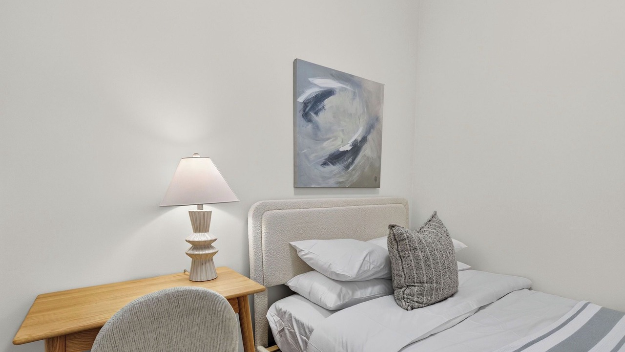 Photo of Bedroom in South Pandosy