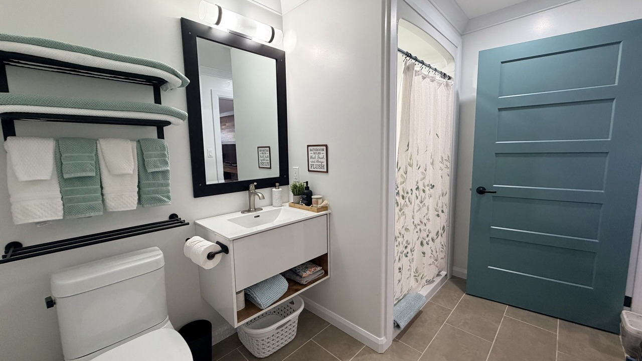 Photo of Bathroom in Deer Lake