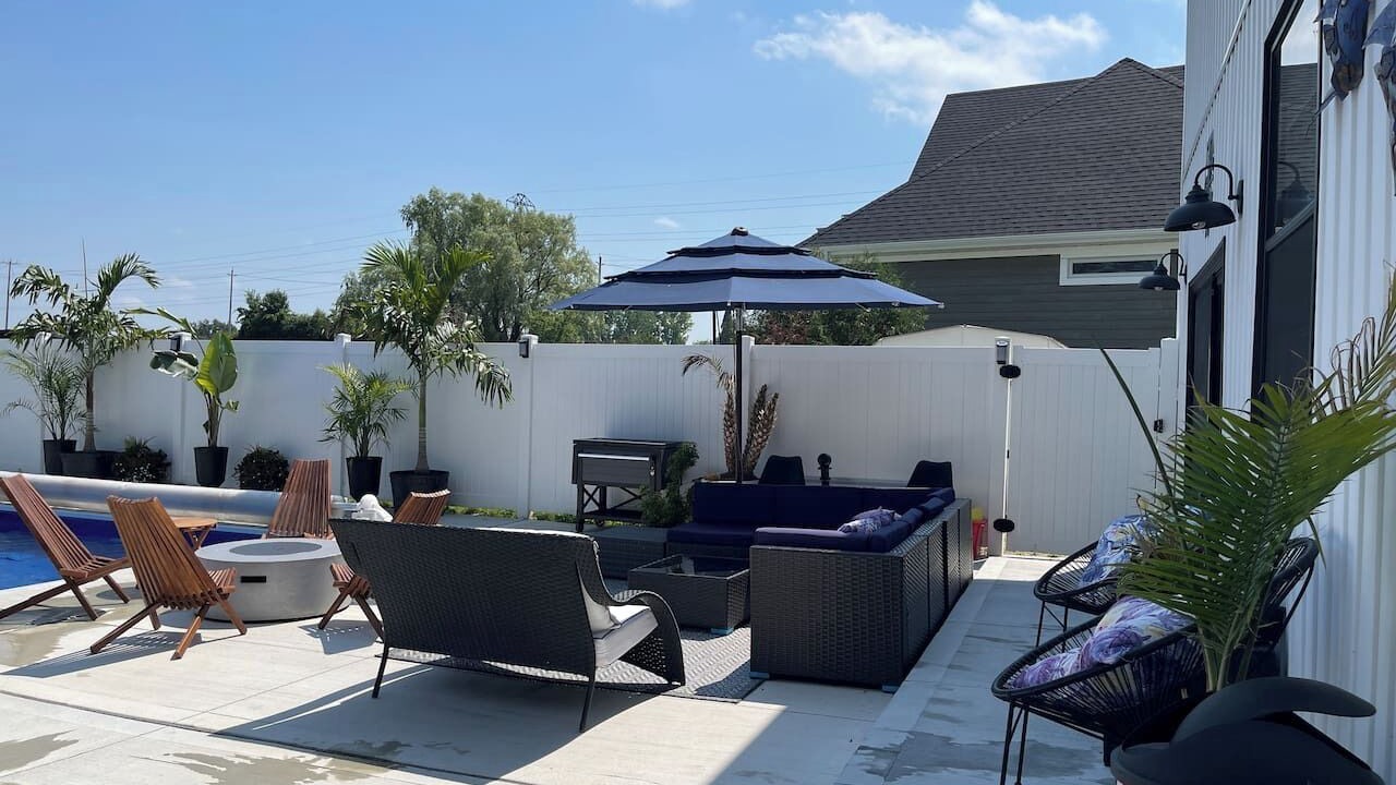 Photo of Patio Balcony in Lakeshore