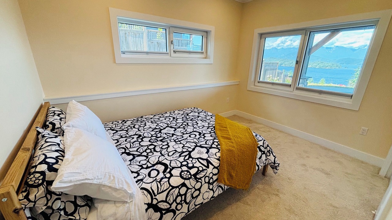 Photo of Bedroom in Gibsons