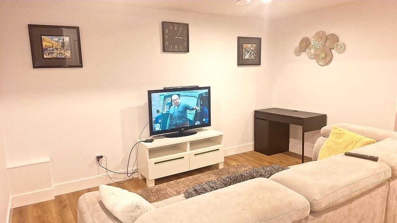 Photo of Livingroom in Division No. 11