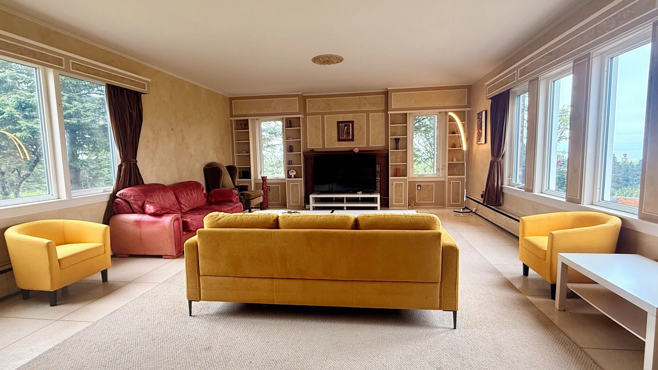 Photo of Livingroom in Lawrencetown