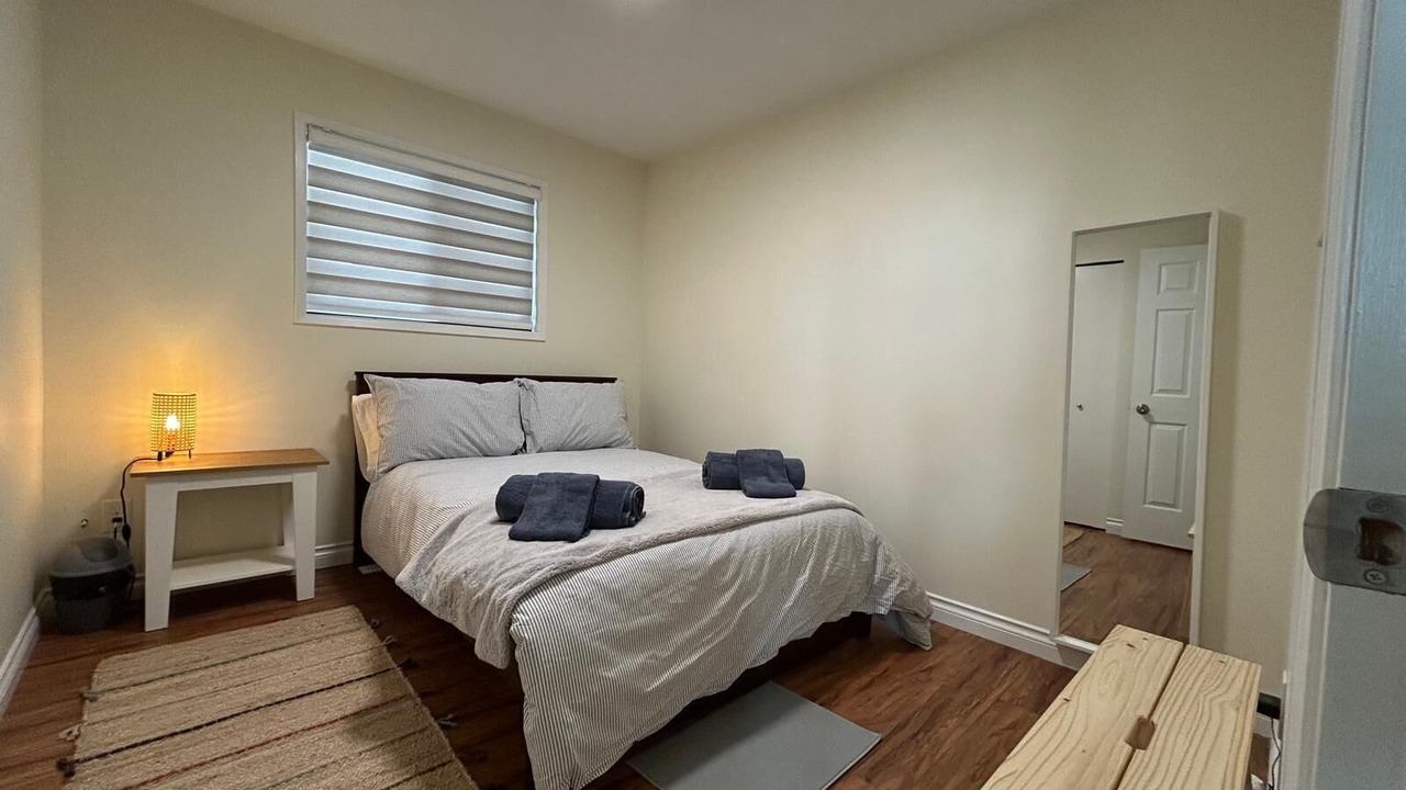 Photo of Bedroom in Delta