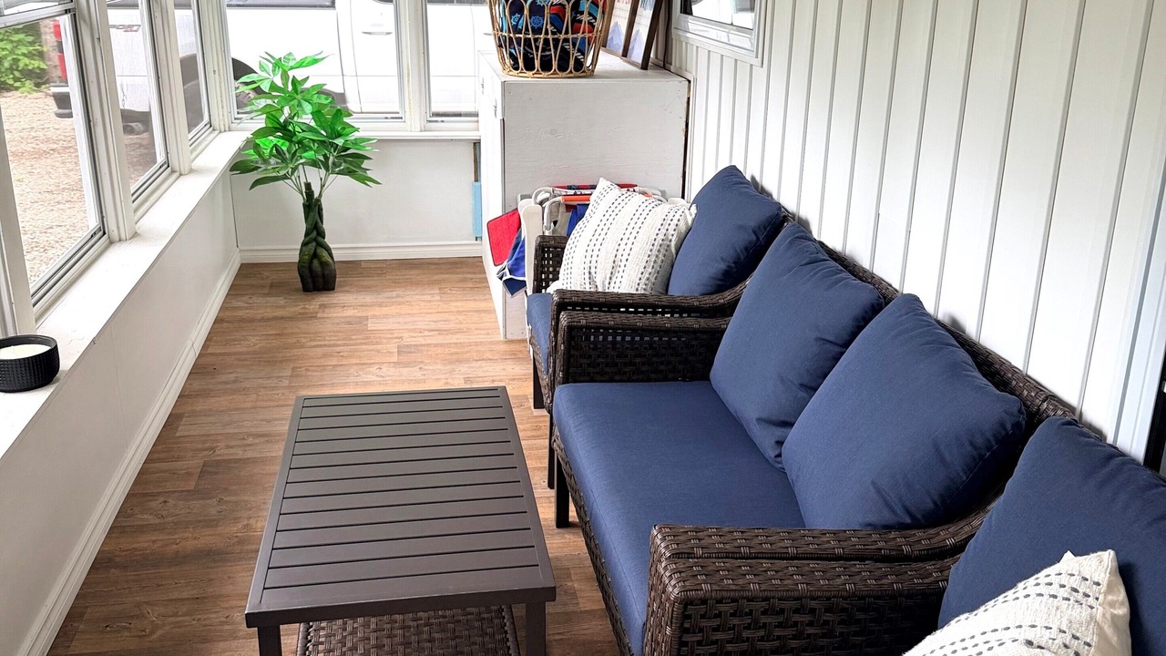 Photo of Livingroom in Beaconia