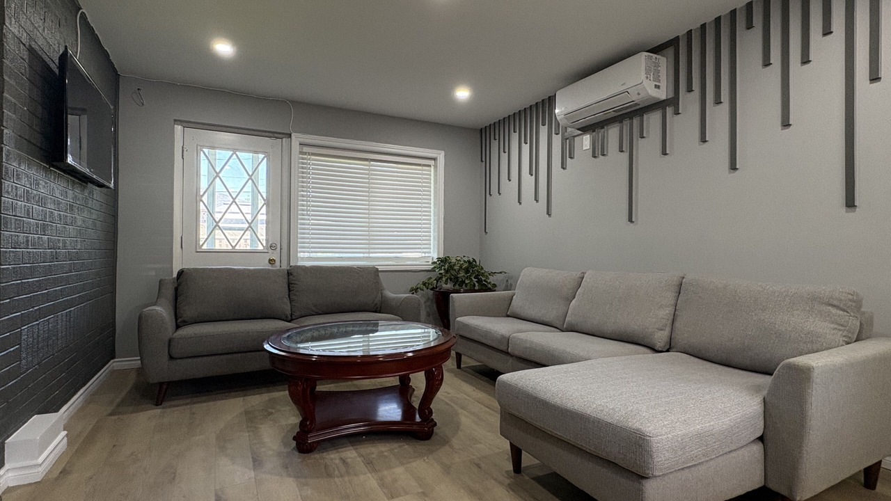 Photo of Livingroom in Windsor