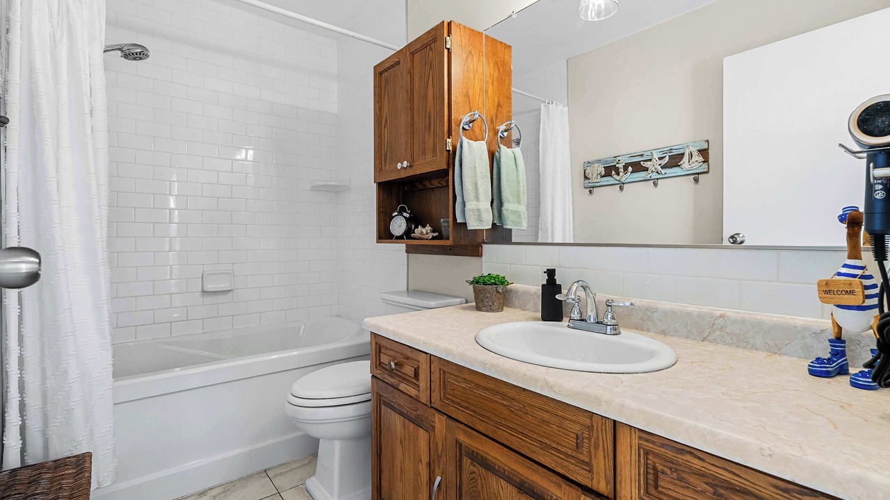 Photo of Bathroom in Sylvan Lake