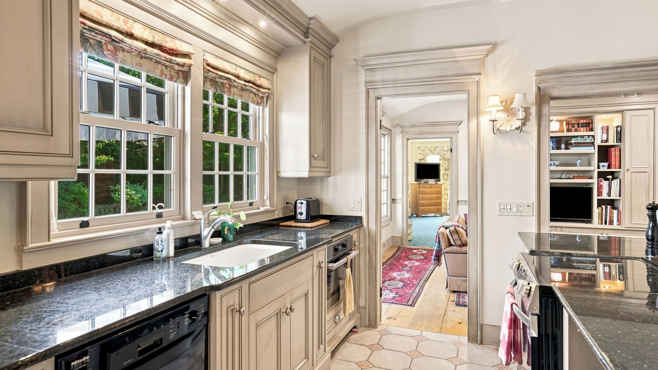 Photo of Kitchen in Old Town Historic District
