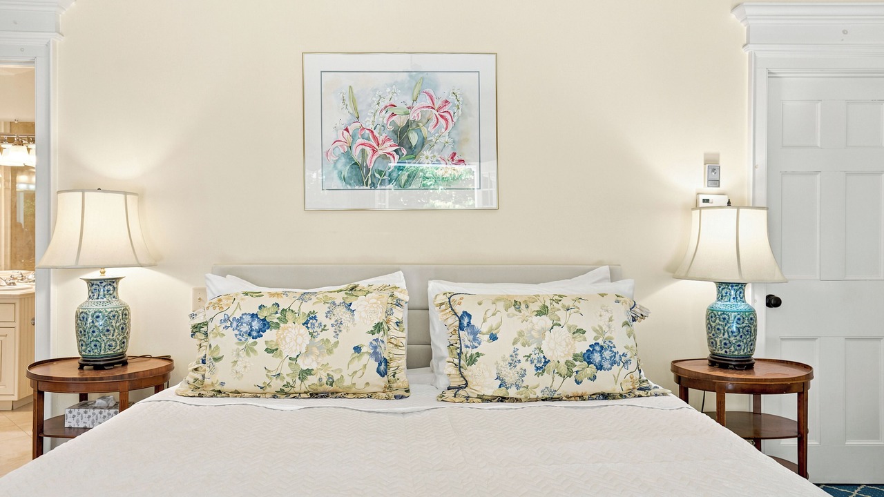 Photo of Bedroom in Old Town Historic District