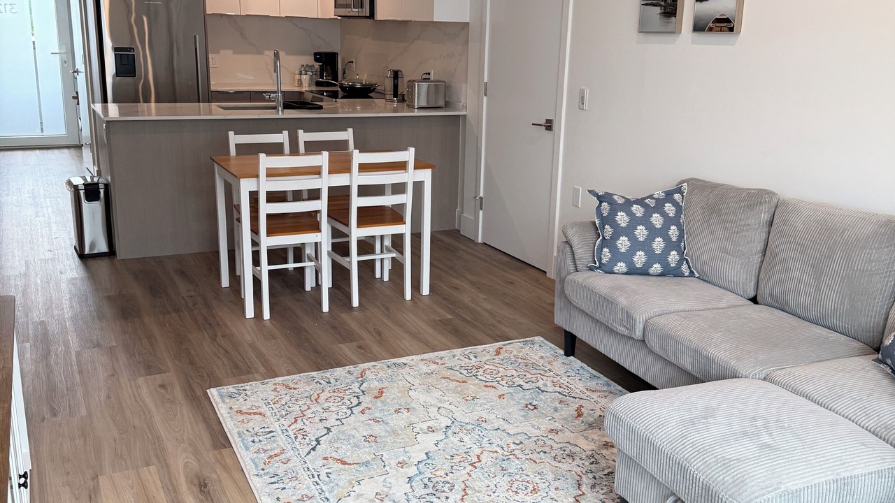Photo of Livingroom in Grandview-Woodland