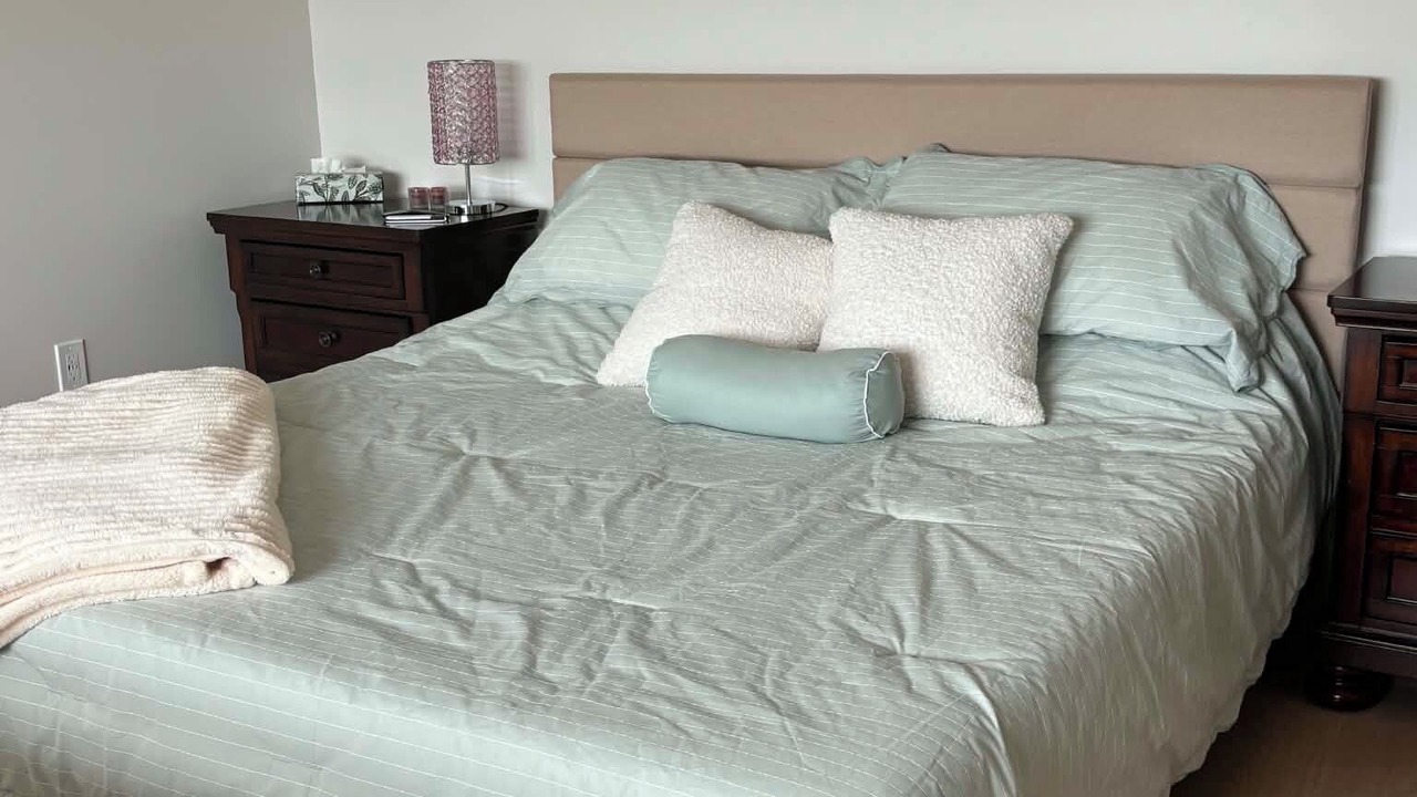 Photo of Bedroom in Cape Traverse