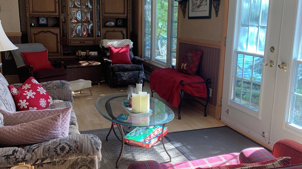 Photo of Livingroom in Magnetawan