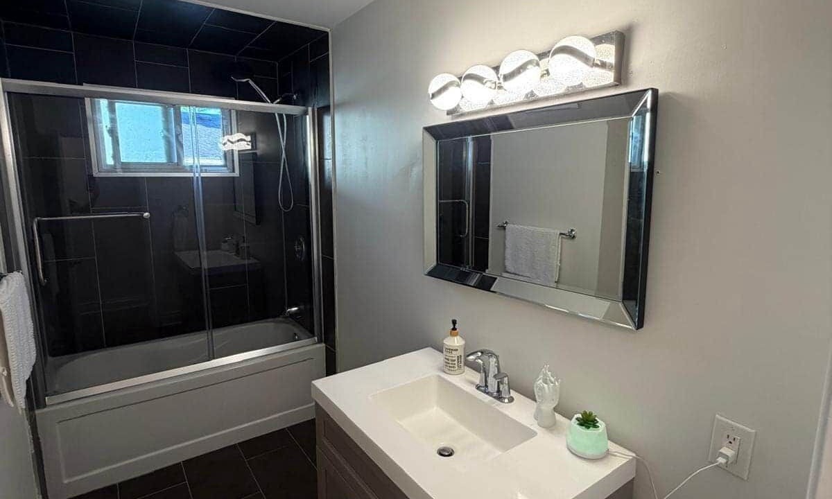 Photo of Bathroom in Markham