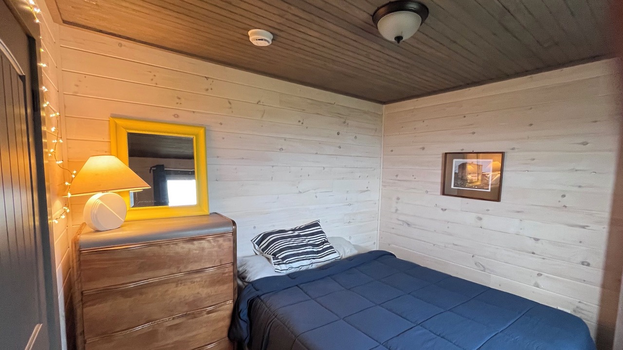 Photo of Bedroom in Elliston