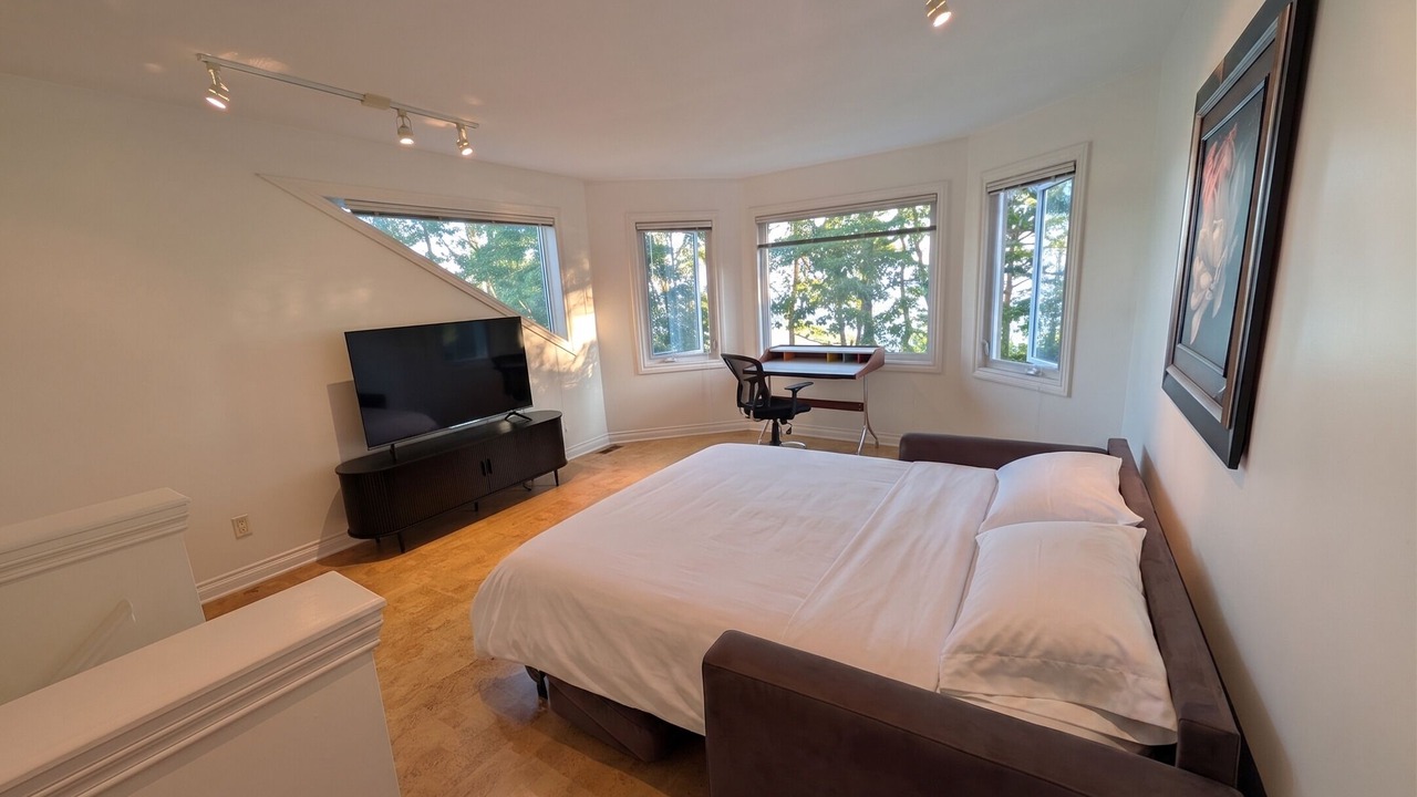 Photo of Bedroom in Balm Beach
