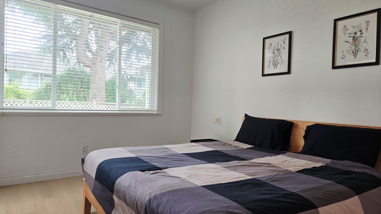 Photo of Bedroom in South Surrey