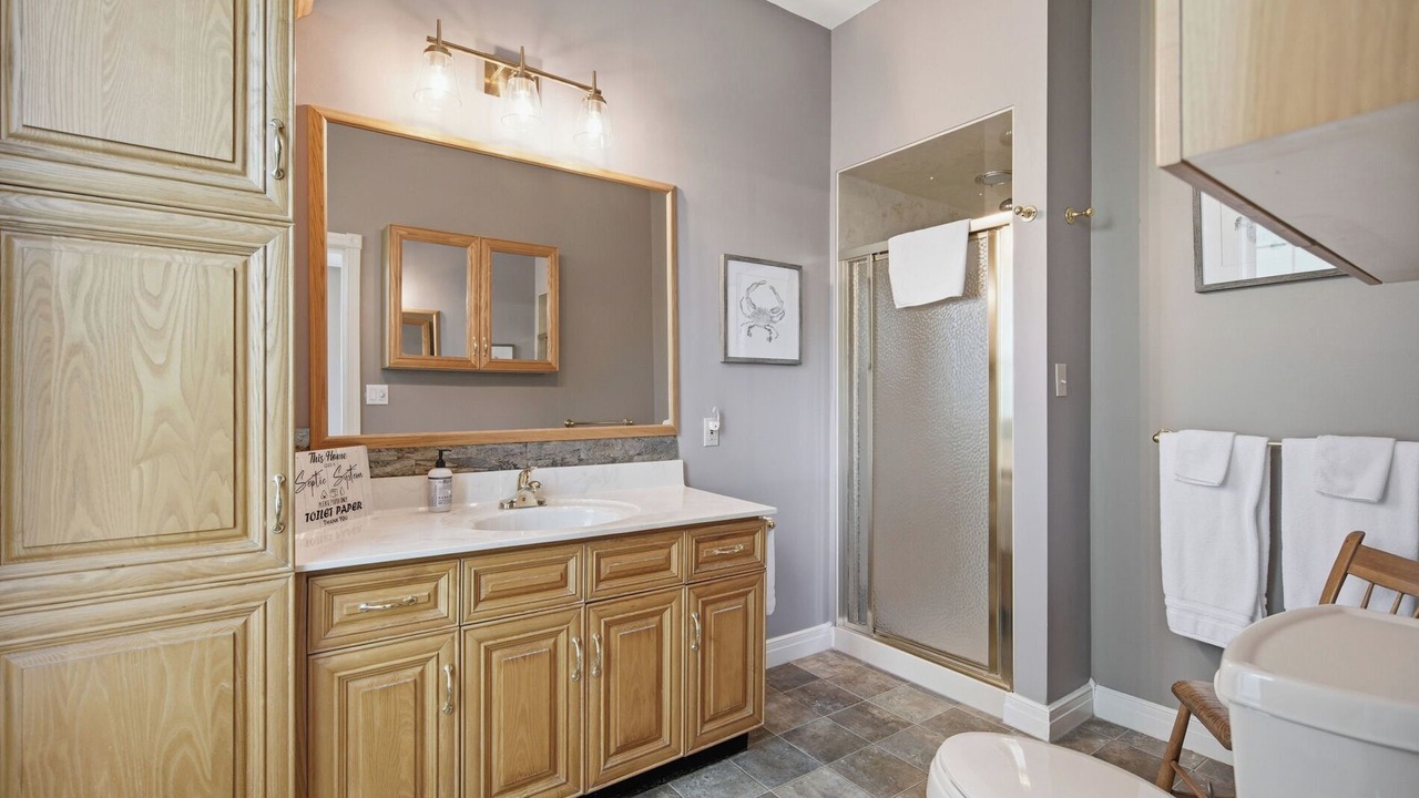 Photo of Bathroom in Grand Bend