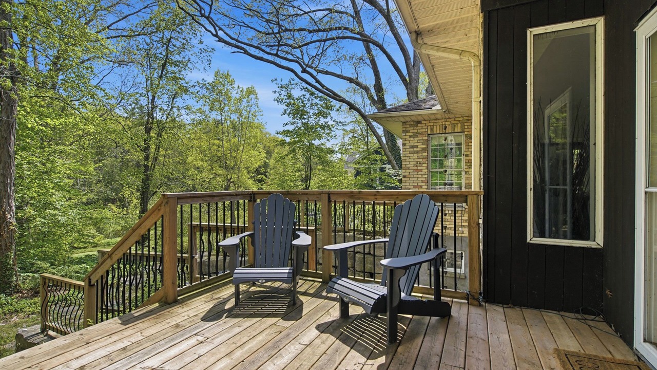 Photo of Patio Balcony in Grand Bend