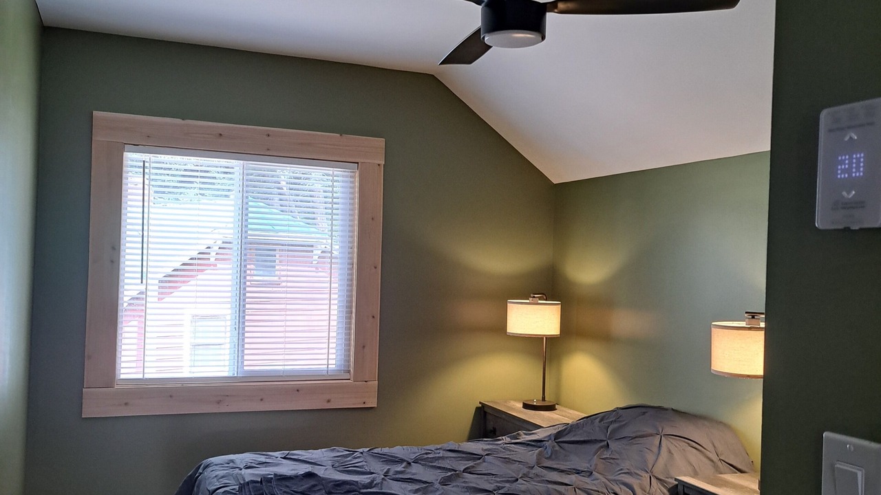 Photo of Bedroom in Squamish-Lillooet Regional District
