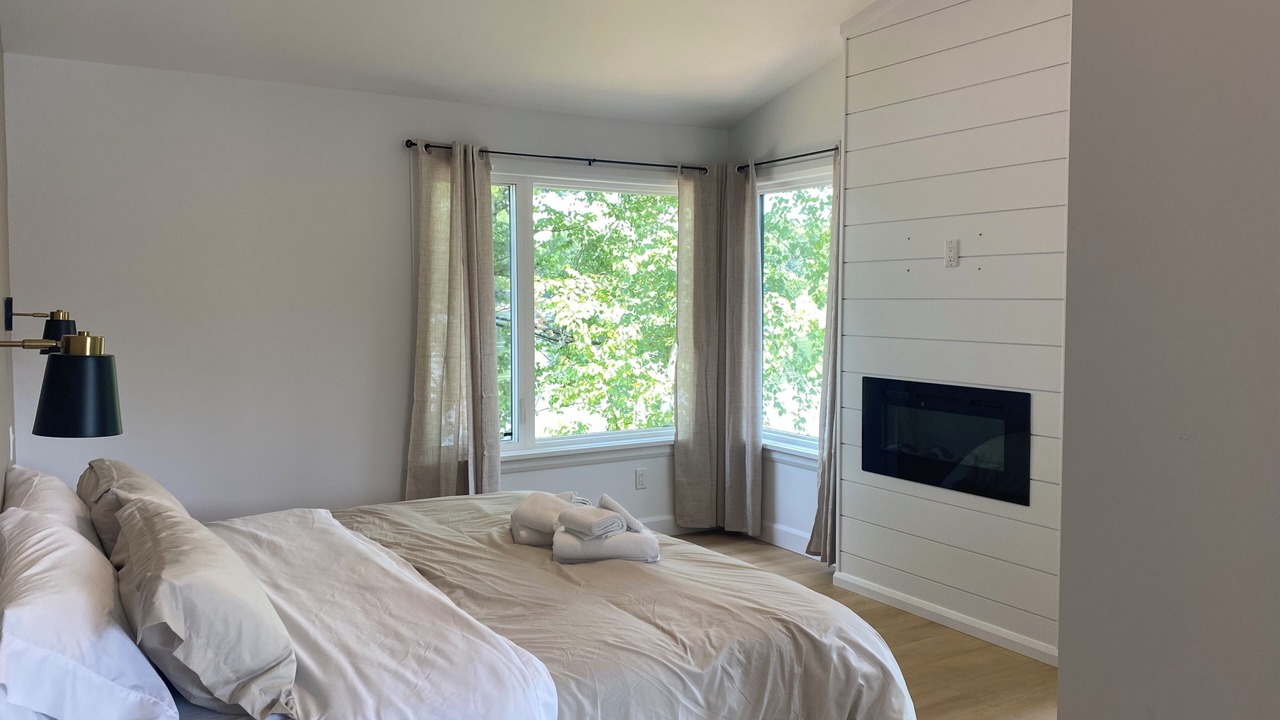 Photo of Bedroom in Seeleys Bay