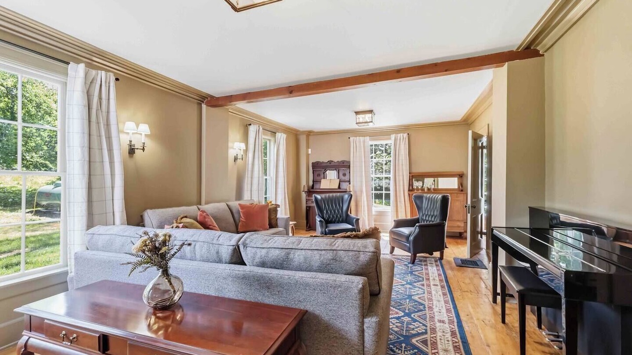 Photo of Livingroom in Grand Pre