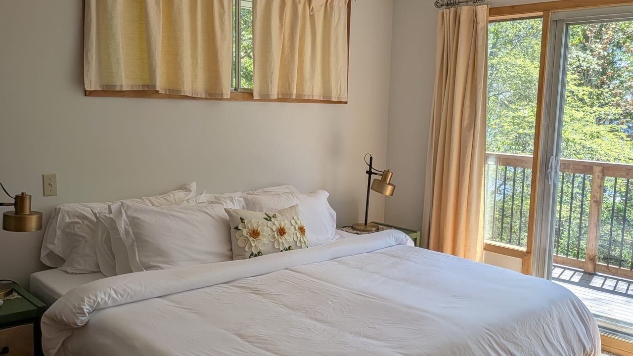 Photo of Bedroom in Dartmouth