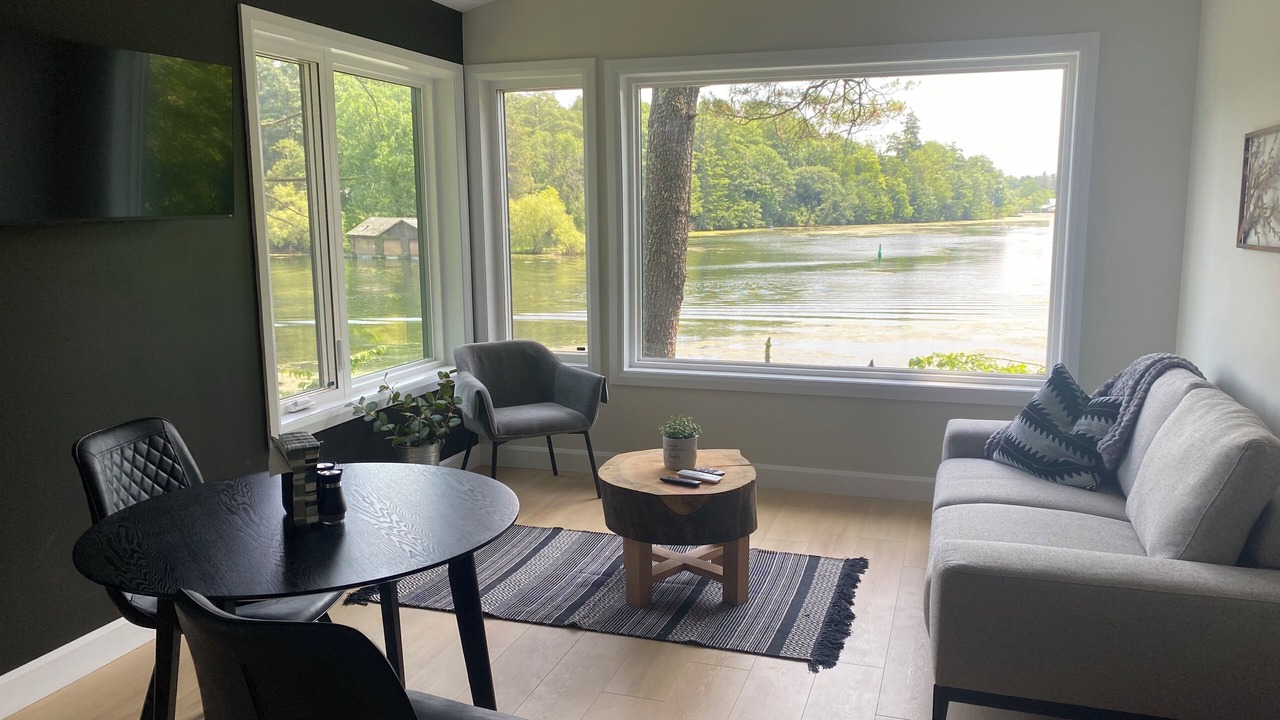 Photo of Livingroom in Seeleys Bay