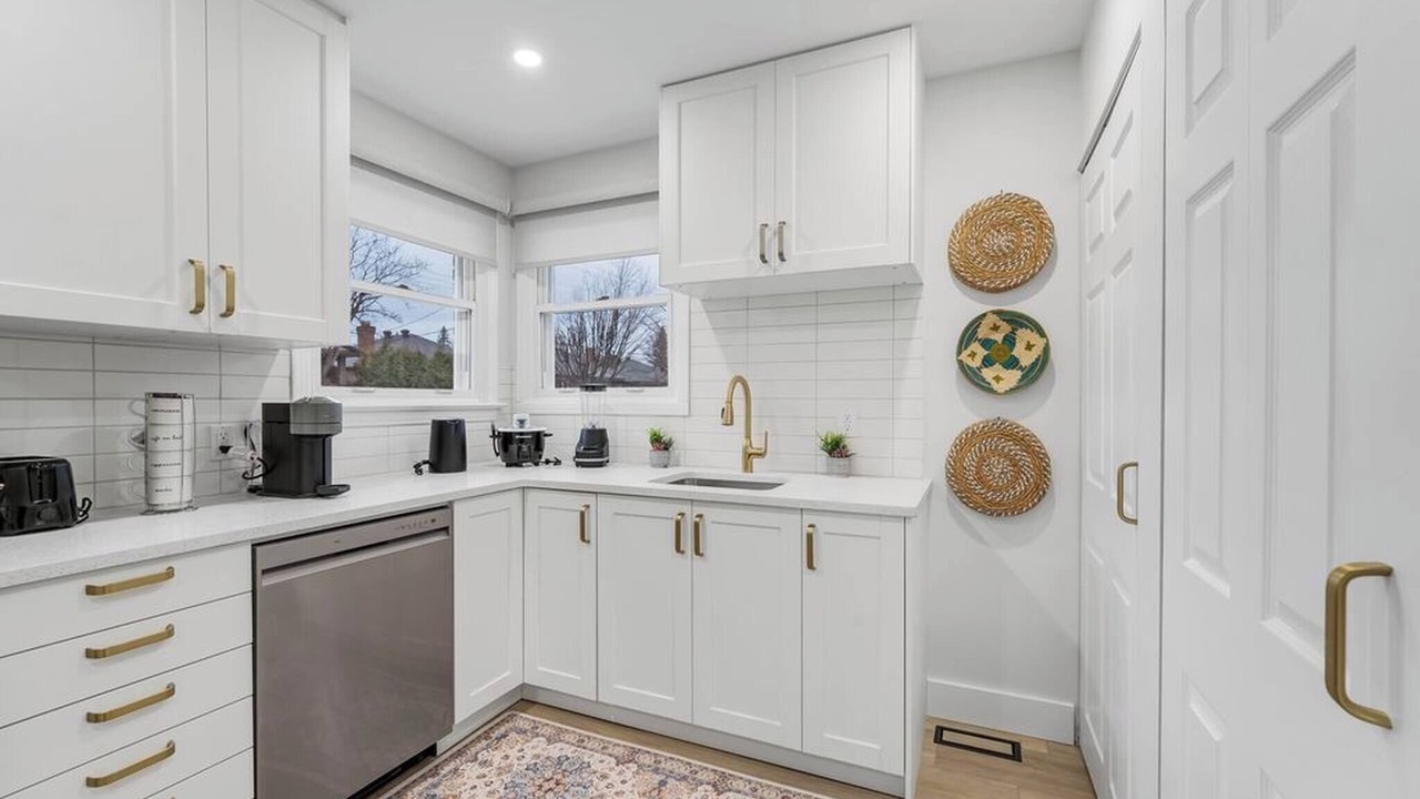 Photo of Kitchen in Ottawa Division
