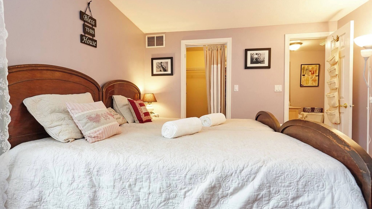Photo of Bedroom in Burlington