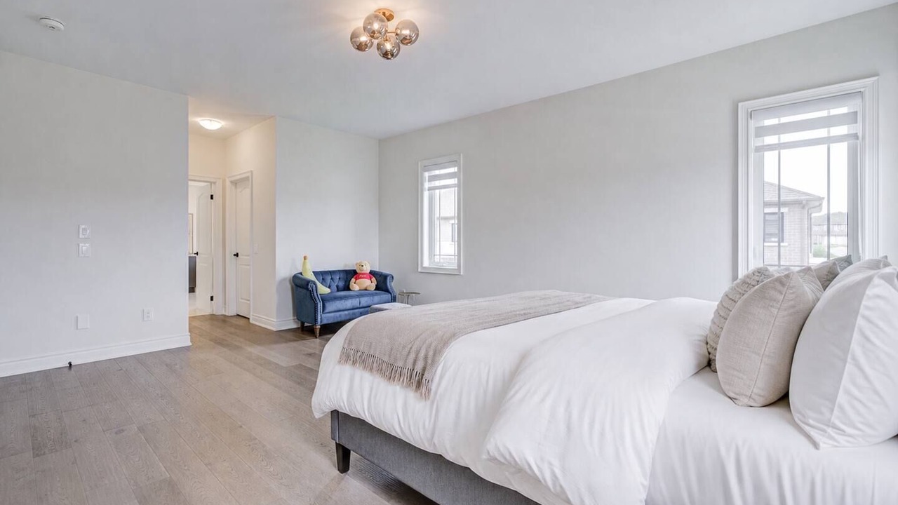 Photo of Bedroom in East Gwillimbury