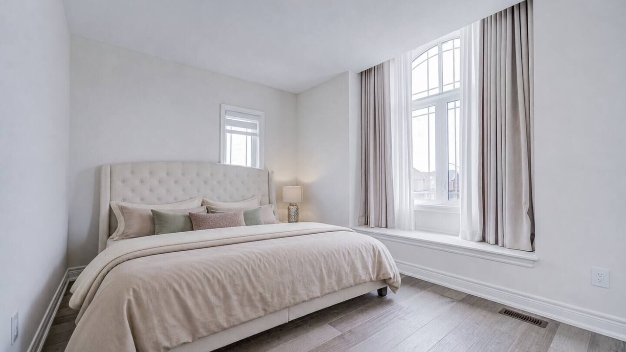 Photo of Bedroom in East Gwillimbury