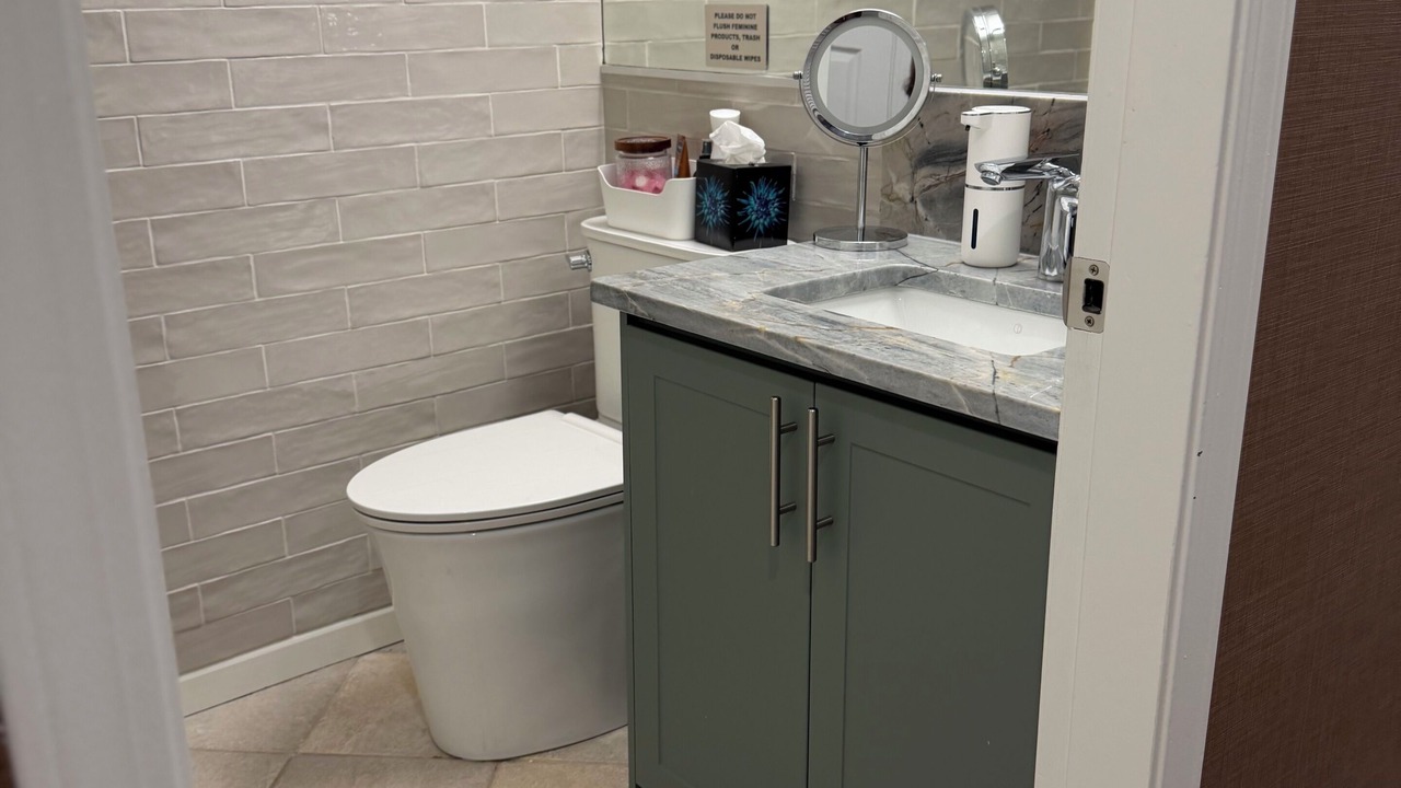 Photo of Bathroom in Regional District of Nanaimo