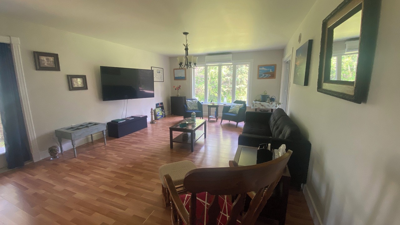Photo of Livingroom in Prince County