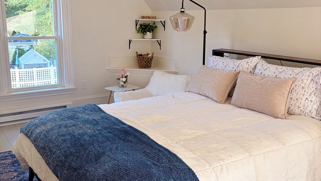 Photo of Bedroom in Rockland