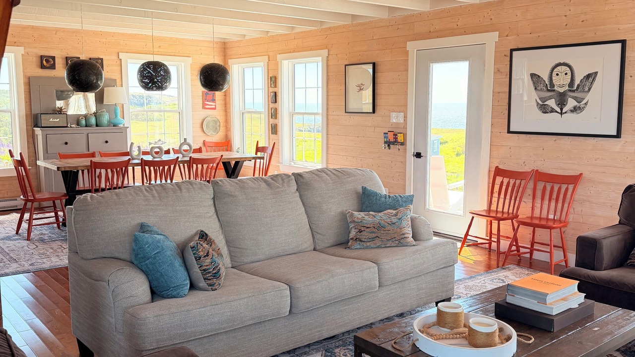 Photo of Livingroom in Terra Nova