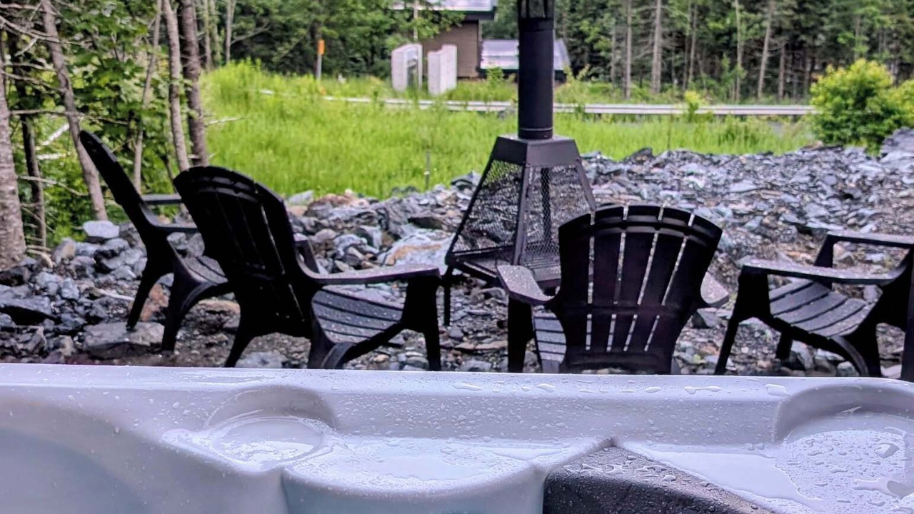 Photo of Outdoor in Adstock